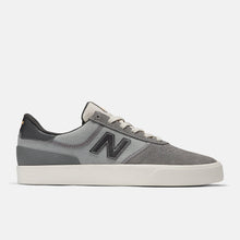 Load image into Gallery viewer, NB Numeric 272 in Castlerock with Black Cement
