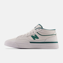 Load image into Gallery viewer, NB Numeric Franky Villani 417 in White/Vintage Teal
