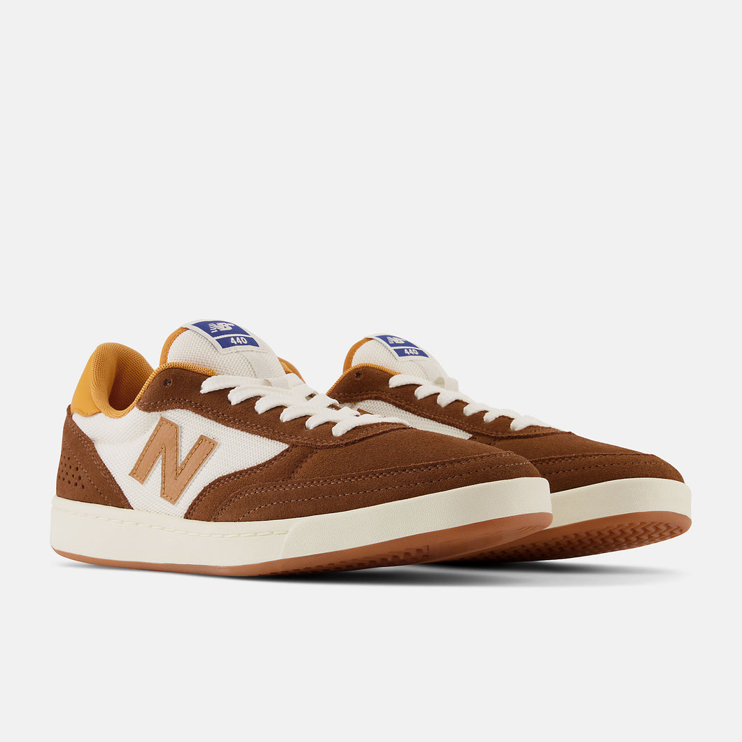 NB Numeric 440 in Brown with Tan