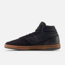 Load image into Gallery viewer, NB Numeric 440 High V2 in Black/Gum
