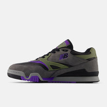 Load image into Gallery viewer, NB Numeric 770 in Grey with Black and Purple
