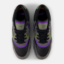 Load image into Gallery viewer, NB Numeric 770 in Grey with Black and Purple
