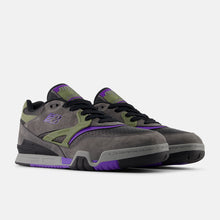 Load image into Gallery viewer, NB Numeric 770 in Grey with Black and Purple
