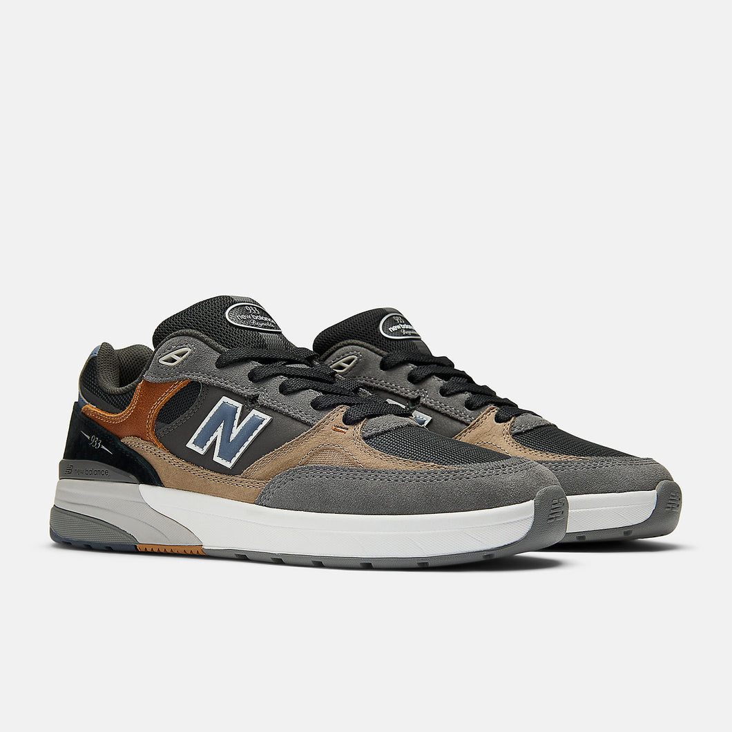 NB Numeric 933 Andrew Reynolds in Casterock with Vintage Indigo