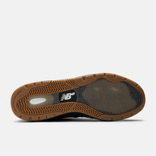 Load image into Gallery viewer, NB Numeric 933 Andrew Reynolds in Blackout
