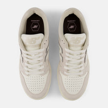 Load image into Gallery viewer, NB Numeric 480 in Sea Salt
