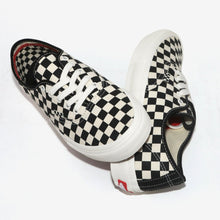 Load image into Gallery viewer, Vans Skate Authentic in Checkerboard Marshmallow
