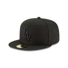 Load image into Gallery viewer, New Era 59Fifty Fitted LA Dodgers Basic Blackout
