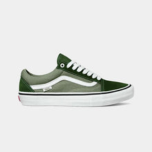Load image into Gallery viewer, Vans Old Skool Pro in Forest/White - 818 Skate
