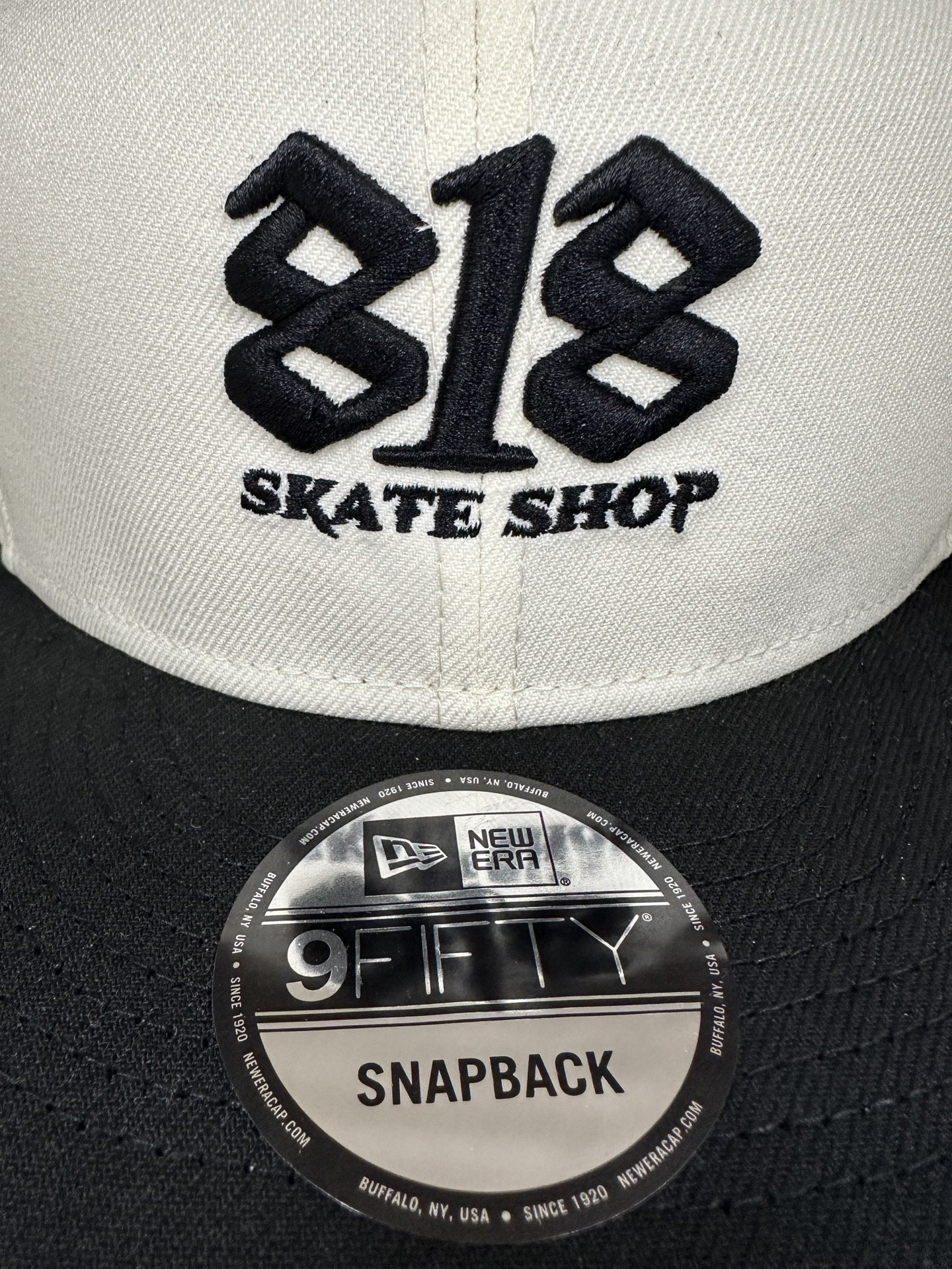 New Era 9Fifty 818 Skate Shop Logo Snapback in Cream